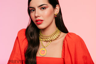 Le collier Sofia en arc-en-ciel