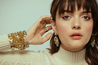 Leonie Earrings in Champagne