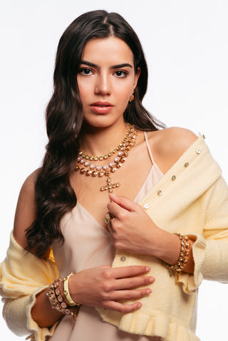 Le collier Sofia en arc-en-ciel