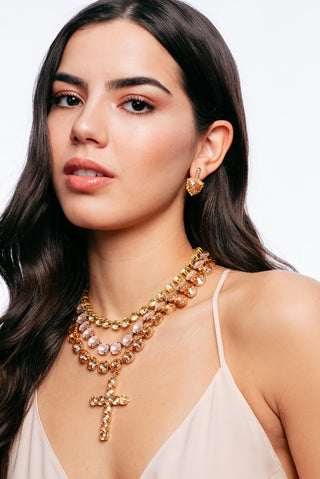 Le collier Sofia en arc-en-ciel