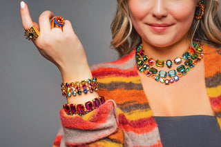 Sara Necklace in Antique Gold
