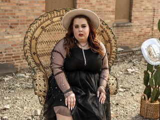 Cara Necklace in Antique Silver