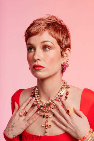 Le collier Sofia en arc-en-ciel