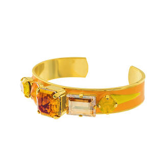 Karsten Cuff in Peach