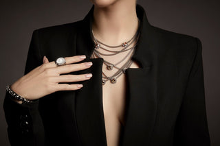 Metallic Neck Mess Necklace in Antique Silver