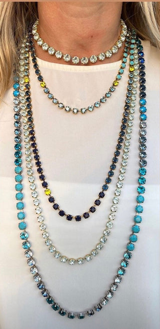 Oakland Necklace in Gold