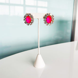 Edith Oval Studs in Antique Gold / Electric Pink