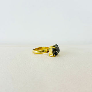 Solitaire Ring in Rectangle