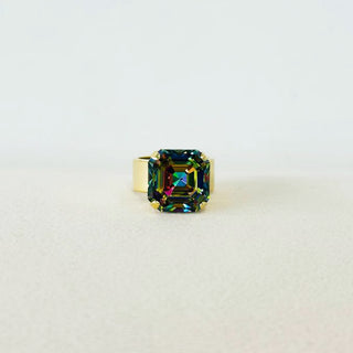Solitaire Ring in Square