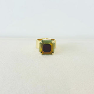 Solitaire Ring in Square