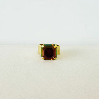 Solitaire Ring in Square