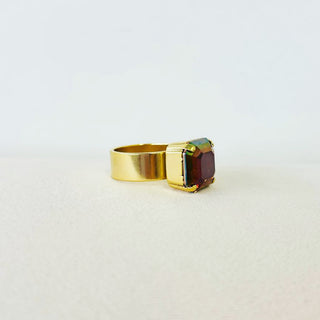 Solitaire Ring in Square