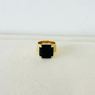 Solitaire Ring in Square